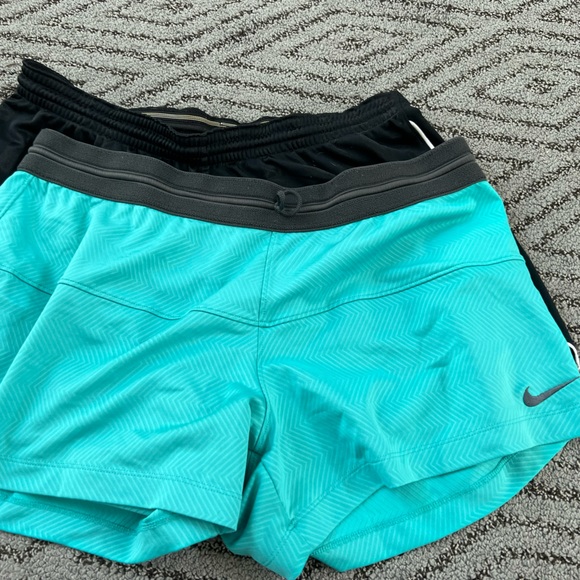 6 pairs of Nike Dri-fit athletic / soccer shorts XL - Picture 3 of 7